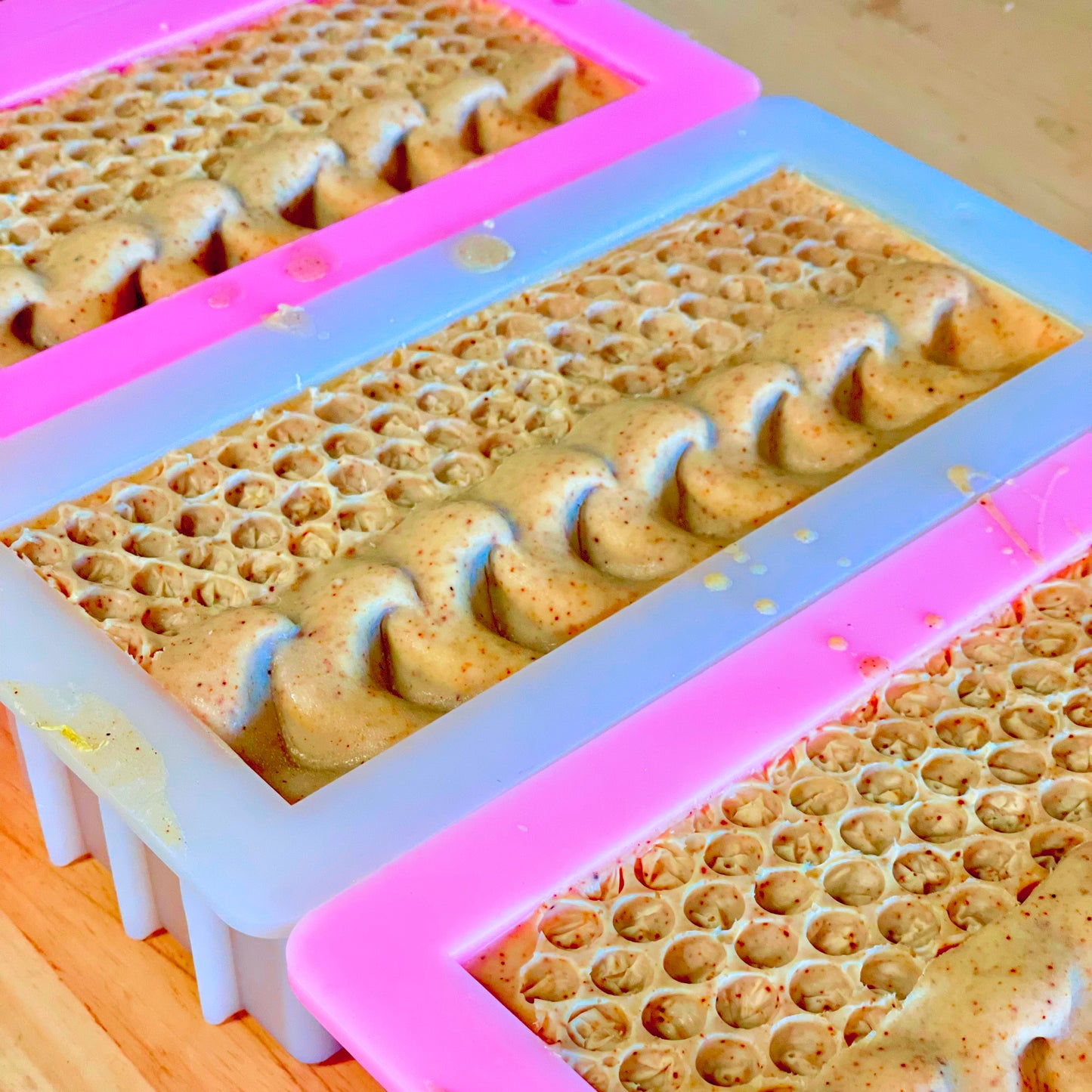 Maui Goat Milk Macadamia Soap - Hawaiian Honey (Unscented)